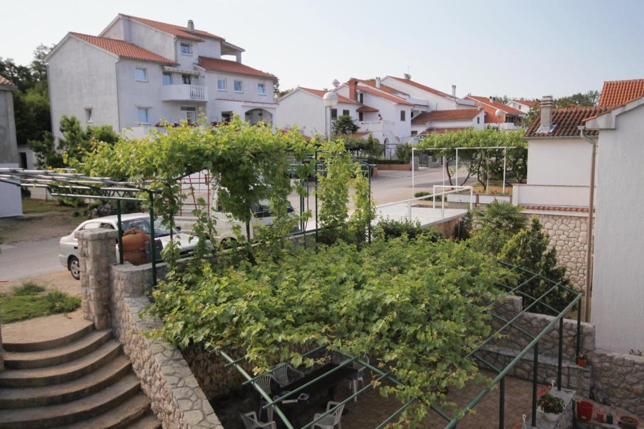 Apartments And Rooms With Parking Space Njivice, Krk - 5458 Zewnętrze zdjęcie