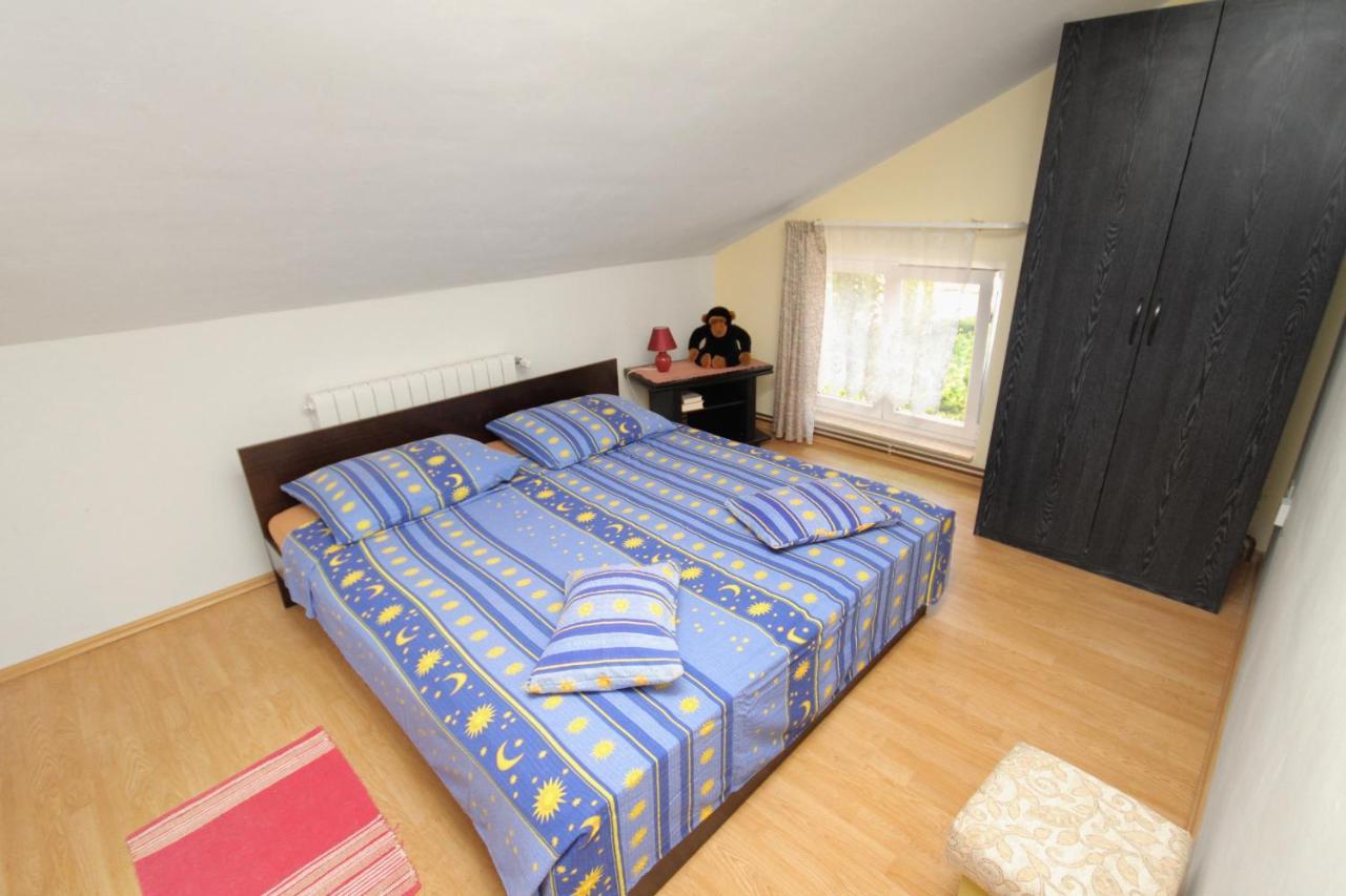 Apartments And Rooms With Parking Space Njivice, Krk - 5458 Zewnętrze zdjęcie