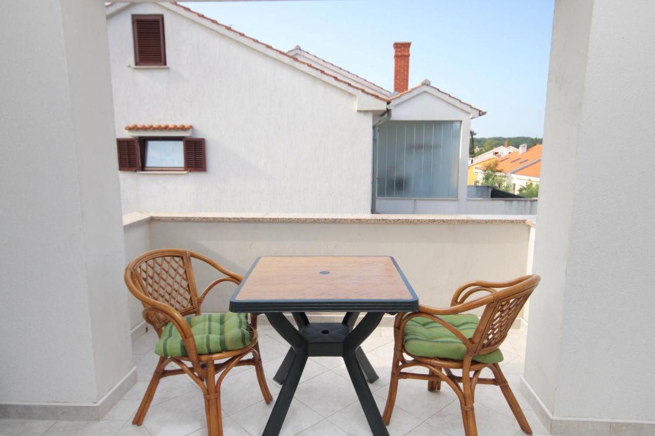 Apartments And Rooms With Parking Space Njivice, Krk - 5458 Zewnętrze zdjęcie