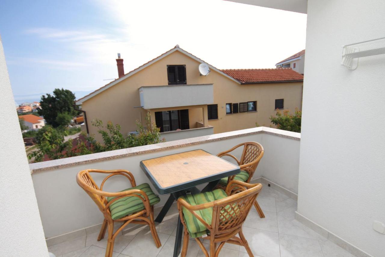 Apartments And Rooms With Parking Space Njivice, Krk - 5458 Zewnętrze zdjęcie